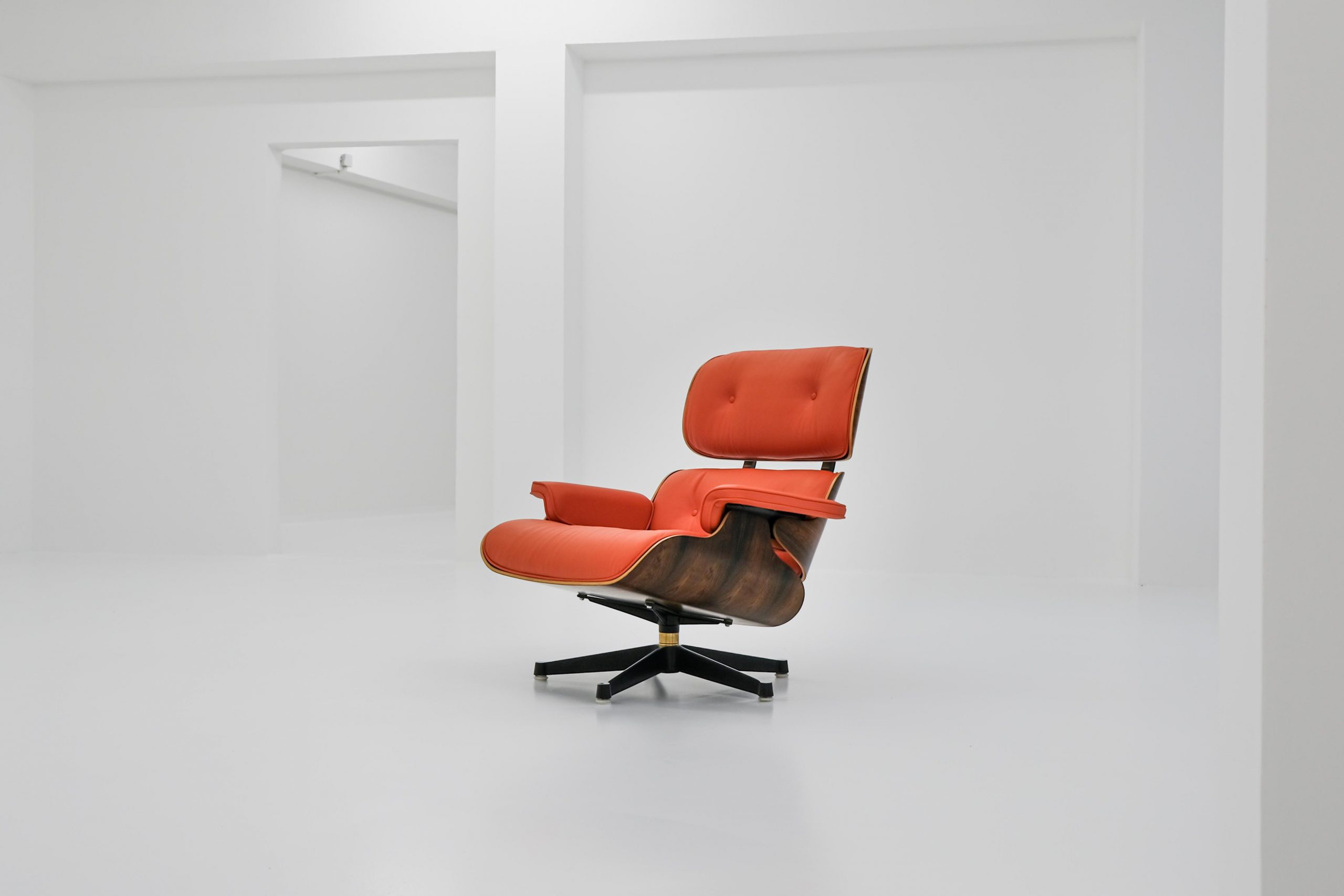eames, ray eames, charles eames, lounge chair, rio Palisander, Brazilian rosewood, cites, vitra, eames lounge chair