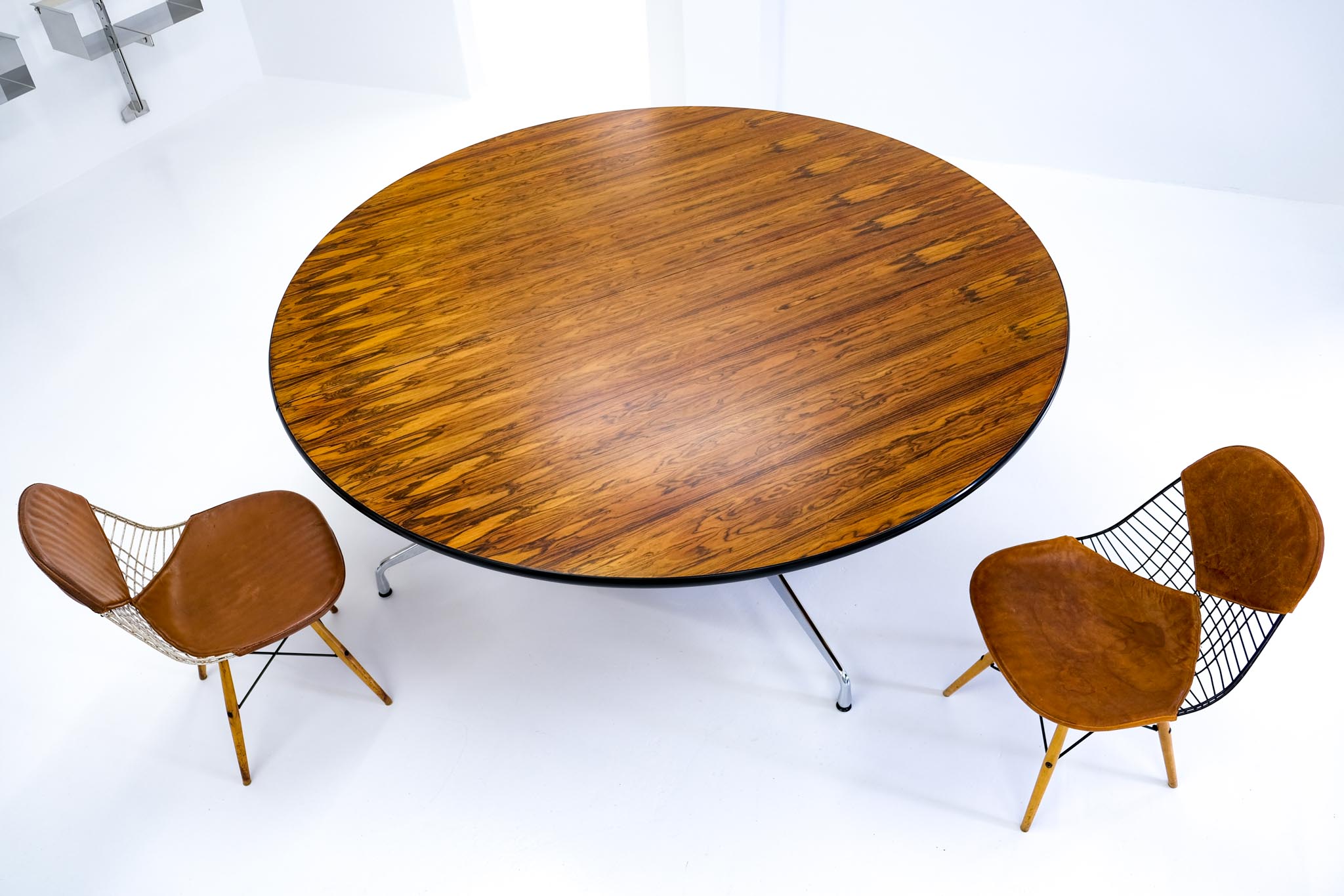 Segmented Table, Herman Miller, Vitra, Brazilian Rosewood, Rio Palisander, CITES, Eames, Ray Eames, Charles Eames,