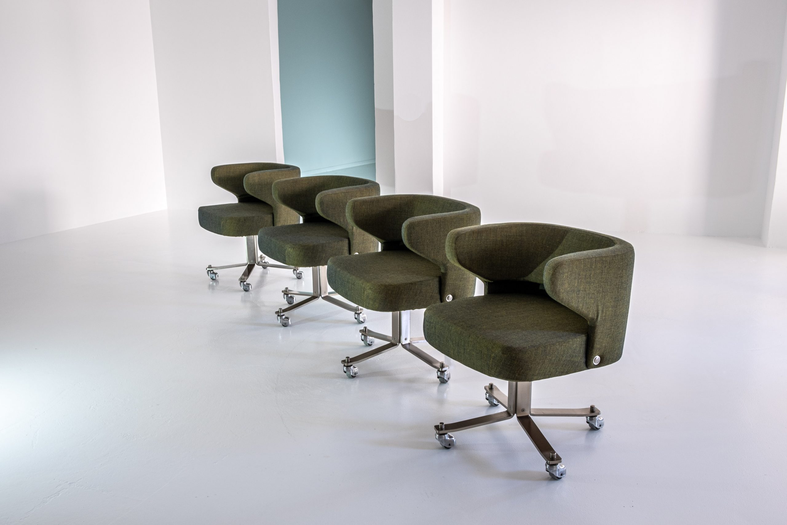 Gianni moscatelli, Money chair, formanova,, table bench, antibeige, vintage, midcentury modern, collectible, interior