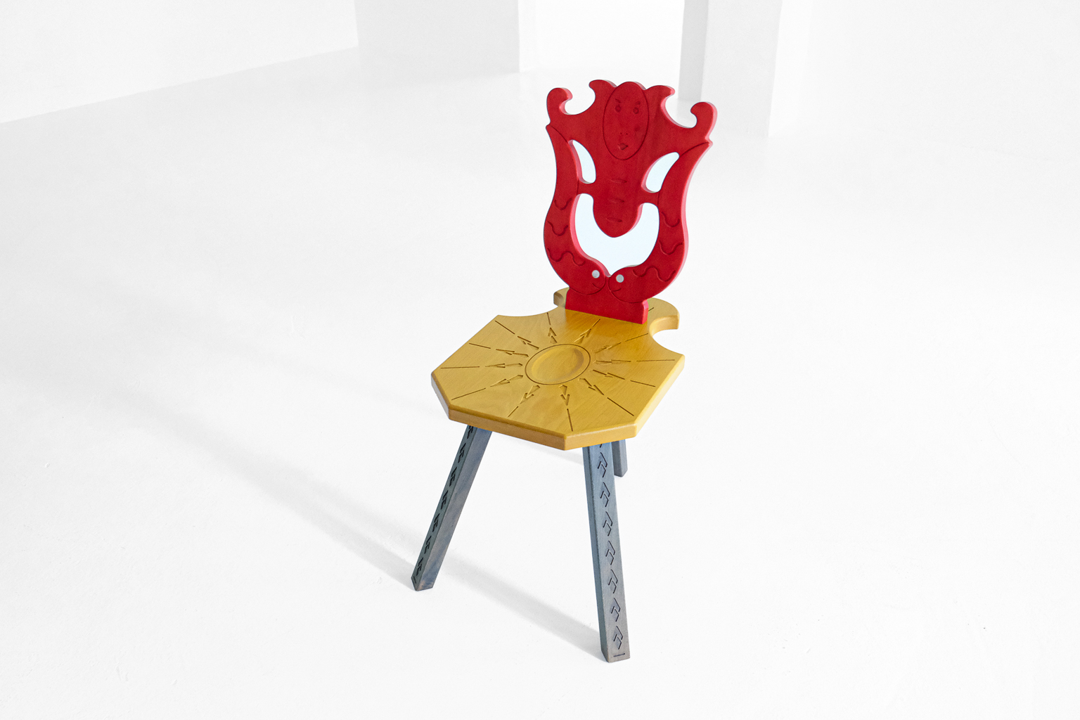 museo bagatti valsecchi, chair 'sedile del museo bagatti valsecchi', Alessandro mendini, postmodern, Memphis design, side chair, stuhl